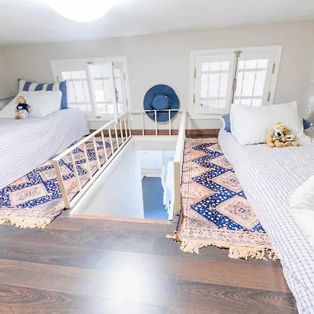Apartment Dikaia 2 *