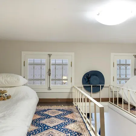 Dikaia 2 Apartment Symi